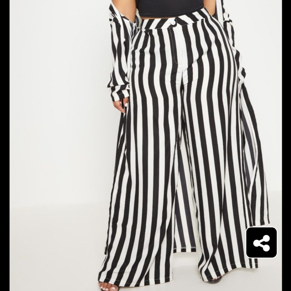 Pretty Little Thing stripped wide leg pants